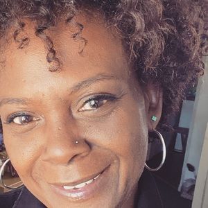 Meet your Posher, Monica